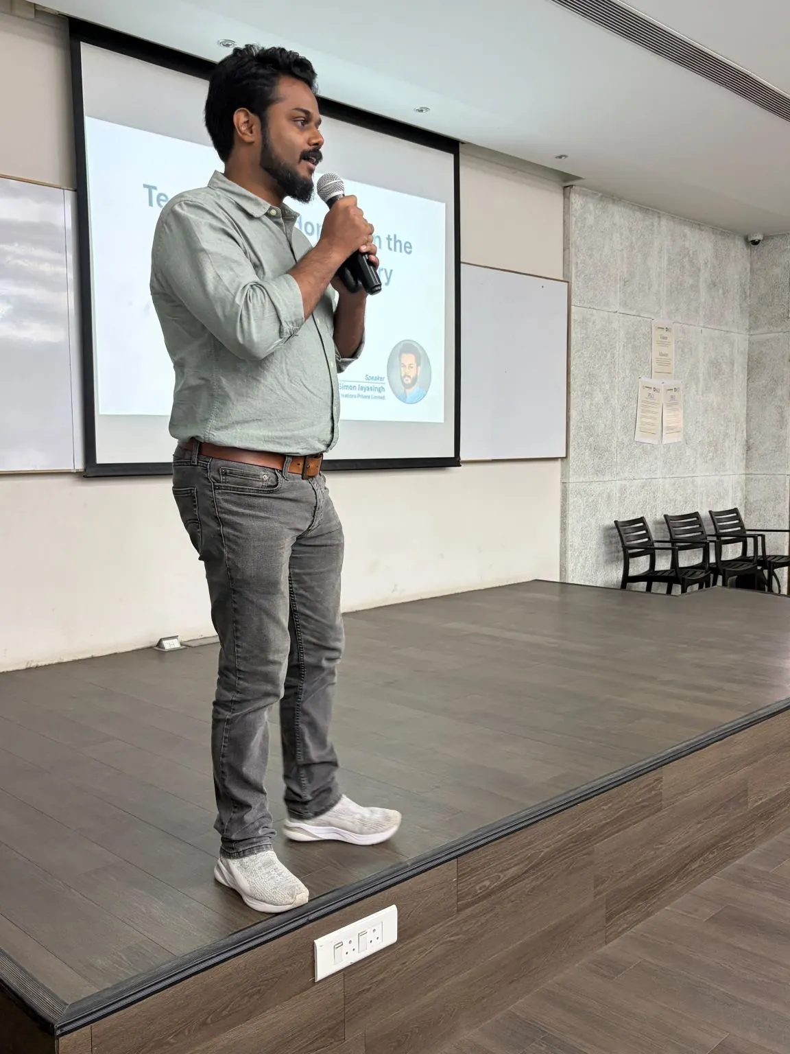 Dr. Simon Jayasingh delivering a technical talk on technology adoption in the construction industry